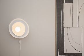 Liiiving - Art Design Apartment II