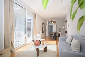 Liiiving - Art Design Apartment II