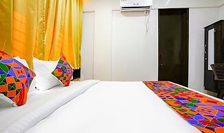 Fabhotel Woods Regency