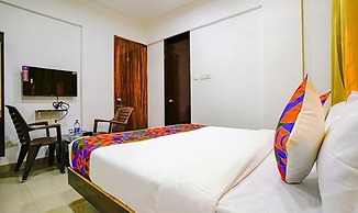 Fabhotel Woods Regency