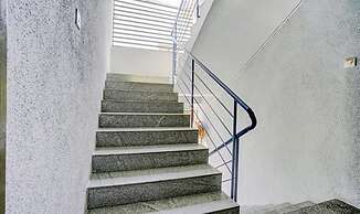 Fabhotel Woods Regency