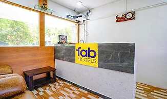 Fabhotel Woods Regency