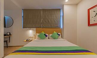 FabHotels Ny Townhouse