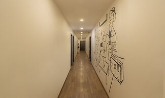 FabHotels Ny Townhouse