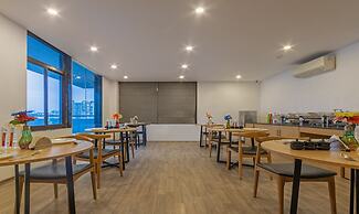 FabHotels Ny Townhouse