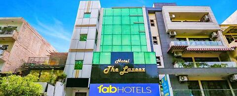 Fabhotel The Lazeez