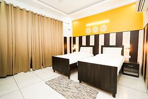 Fabhotel Tanvi Premium