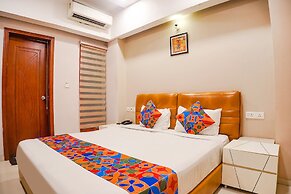 Fabhotel Divine Casa