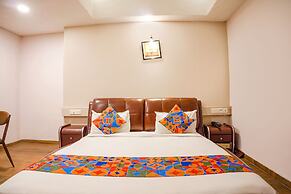 Fabhotel Divine Casa