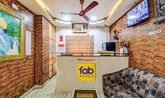 Fabhotel Kamala Inn