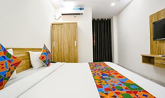 Fabhotel Silver Crown