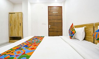 Fabhotel Silver Crown