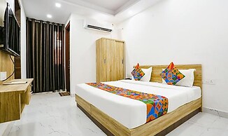 Fabhotel Silver Crown