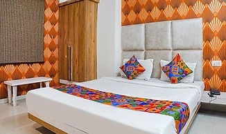 Fabhotel The Pannis