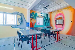 FabHotel Broholic Suites I