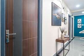 FabHotel Broholic Suites I