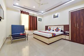 Fabhotel Pink Palace