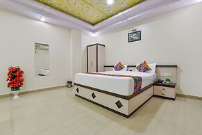 Fabhotel Pink Palace