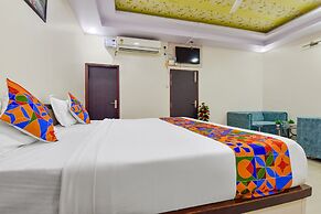 Fabhotel Pink Palace