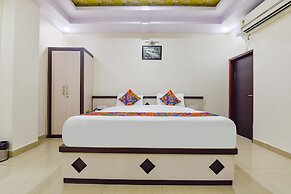 Fabhotel Pink Palace