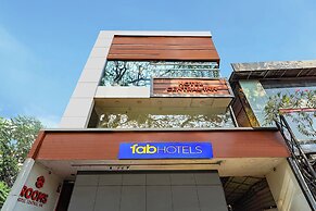 Fabhotel Central Inn Residency