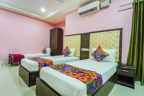 Fabhotel Central Inn Residency