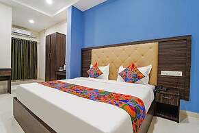 Fabhotel Central Inn Residency