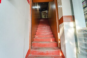 Fabhotel Central Inn Residency