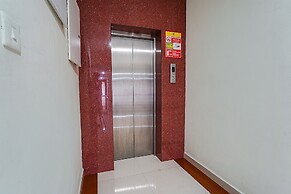 Fabhotel Central Inn Residency