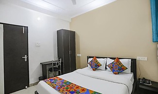 Fabhotel Lily Grand