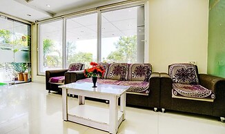 Fabhotel Sai Govind