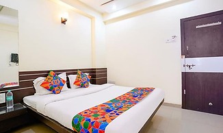 Fabhotel Sai Govind