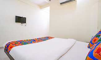 Fabhotel Sai Govind