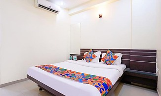 Fabhotel Sai Govind