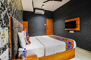 Fabhotel The Life