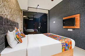 Fabhotel The Life