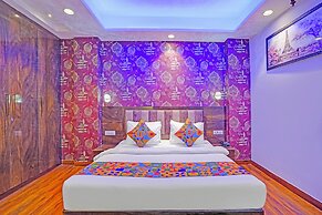 Fabhotel Galaxy