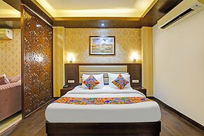 Fabhotel Galaxy