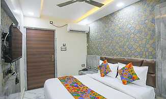 Fabhotel The Treenity House