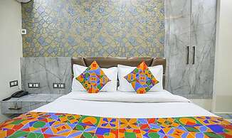 Fabhotel The Treenity House
