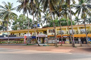 FabExpress Morjim Paradise