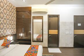 FabHotel Rivlet Residency