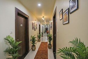 Fabhotel Naman