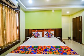 Fabhotel The Seven Wonders