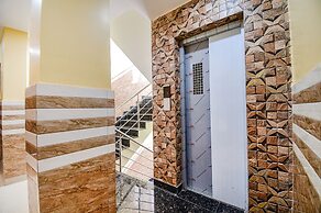 Fabhotel The Seven Wonders