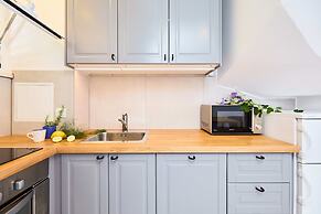 Hedera Estate, Hedera A16