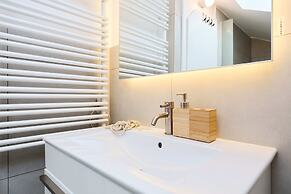 Hedera Estate, Hedera A16