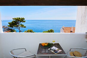 Hedera Estate, Hedera A16