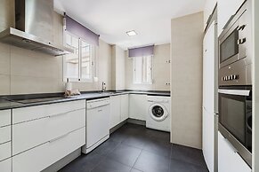 Valencia Luxury - Boutique Center