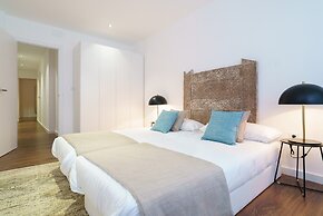 Valencia Luxury - Boutique Center